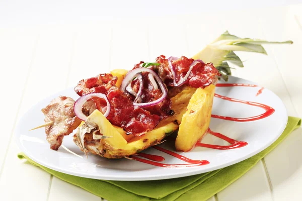 Shish kebab and crispy bacon — Stock Photo, Image