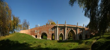 Tsaritsino Müzesi ve Rezerv Moskova'da. Köprü (panoramik görüntü)