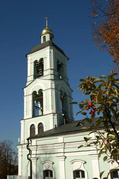 Tsaritsino Muzeum i rezerwat w Moskwie. widok na kościół — Zdjęcie stockowe