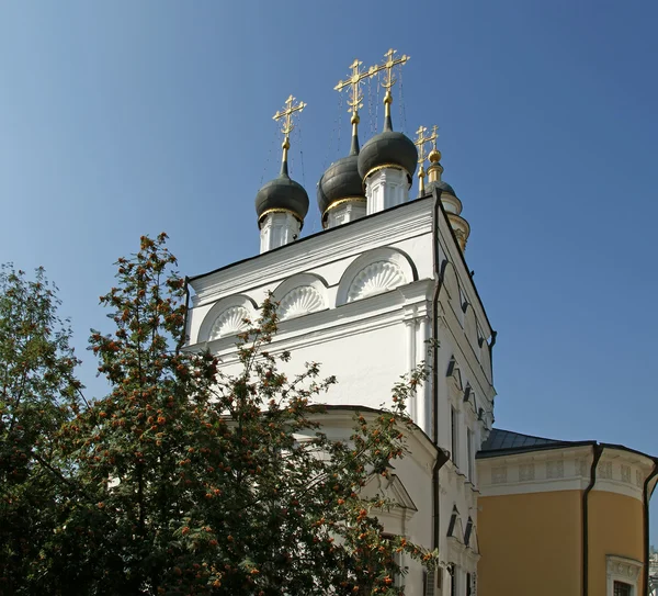 Kyrkan av St nicholas i tolmachi på statens Tretjakovgalleriet, Moskva, — Stockfoto