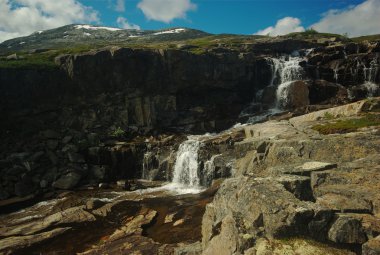 kleine waterval langs de nordkalottleden