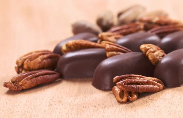 Pecan Nut with Truffles — Stock Photo, Image