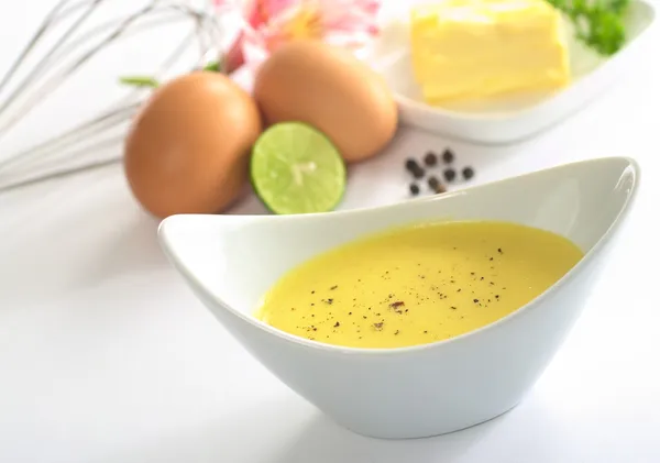 Hollandaise Sauce with Pepper — Stock Photo, Image