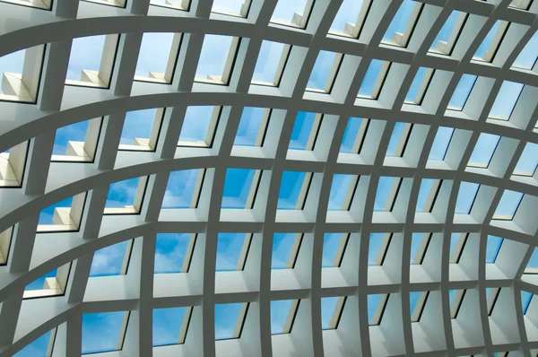 Крыша из стекла — стоковое фото