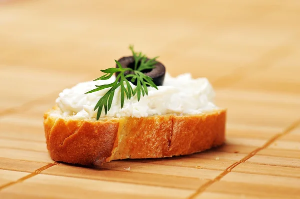 Sandwich van geroosterd brood — Stockfoto