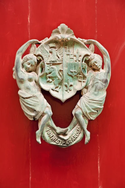 Διακοσμητικά χάλκινη πόρτα λαβή, mdina, Μάλτα — Φωτογραφία Αρχείου