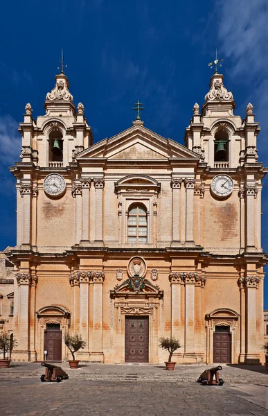 Fassade der St. Pauls Kathedrale, mdina, malta — Stockfoto