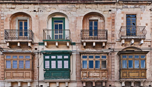 Tradiční maltský balkon, valletta, malta — Stock fotografie