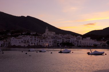 cadaques gün batımı. Akdeniz