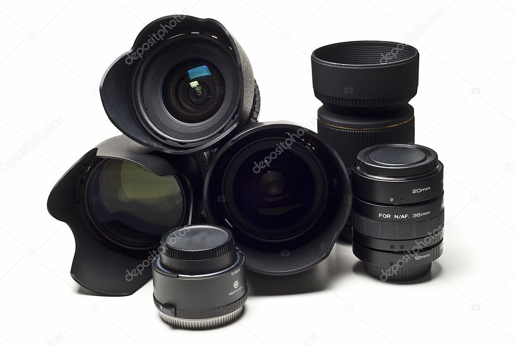 Photographic zoom lenses.