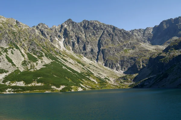 Sjön och peak — Stockfoto