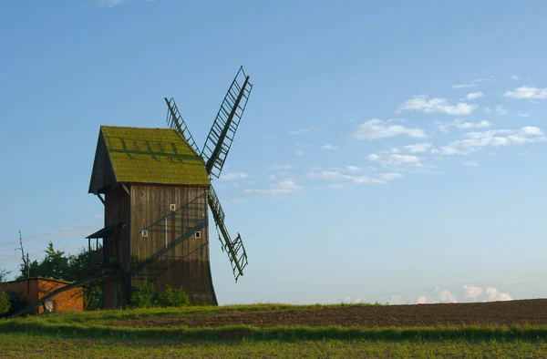 Wooden windmill — Stock Photo, Image