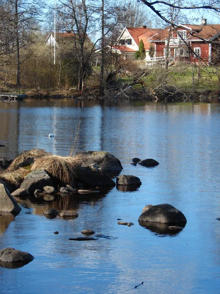Εξοχικές κατοικίες στην ακτή στη Σουηδία — Φωτογραφία Αρχείου