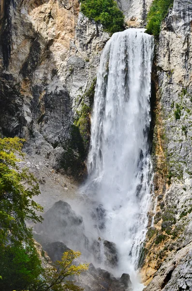 Waterfall Boka in Slovenia — Stock Photo, Image