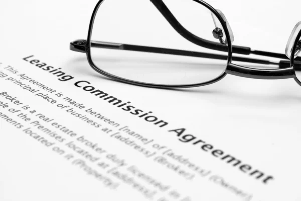 stock image Leasing commission agreement