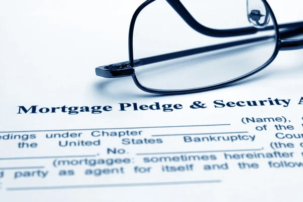 Kredyt hipoteczny zastaw i zabezpieczenie umowy — Zdjęcie stockowe