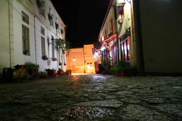 Rua velha à noite — Fotografia de Stock