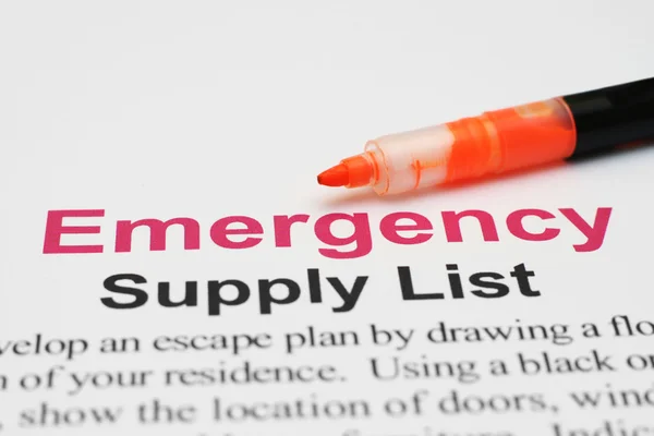 Lista de abastecimento de emergência — Fotografia de Stock