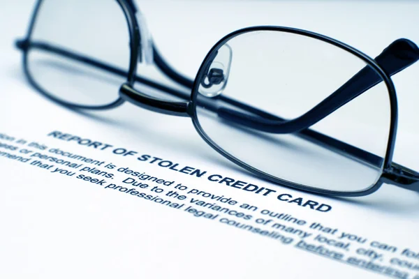 Отчет о краже кредитной карты — стоковое фото