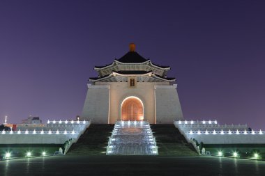 Chiang kai shek memorial hall at night clipart