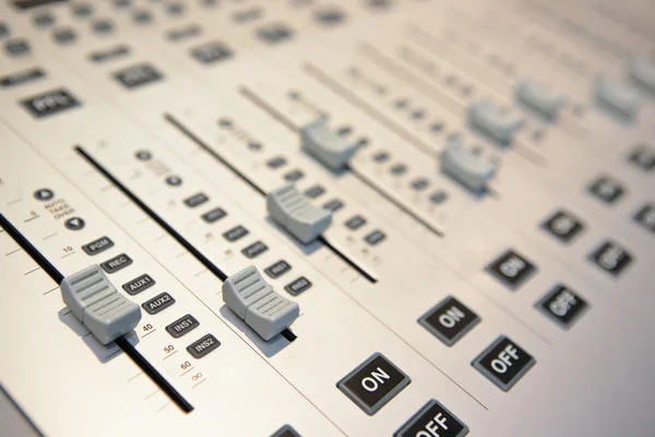 Audio mixing console — Stockfoto