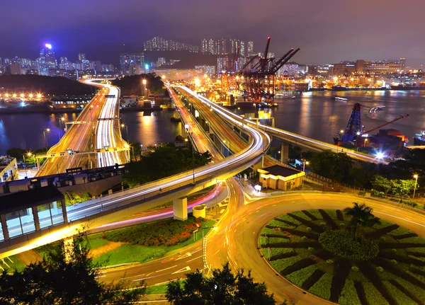 Vrachtvervoer Terminal en snelwegen in Hong Kong — Stockfoto
