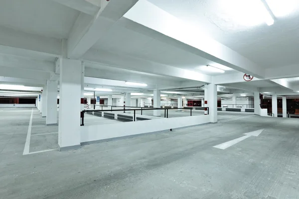 Parque de estacionamento — Fotografia de Stock