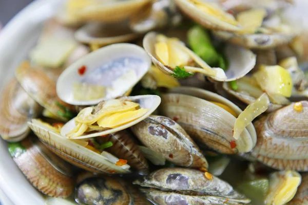 stock image Fired clams in chinese style