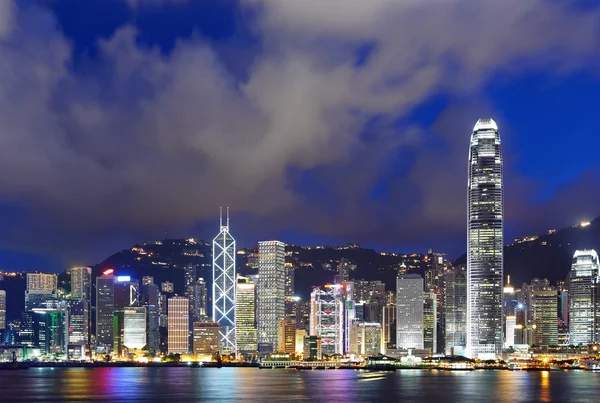 Нічна сцена Hong Kong — стокове фото