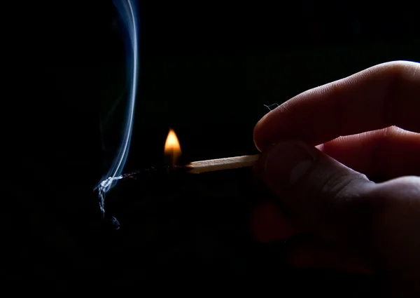 煙と火の一致 — ストック写真