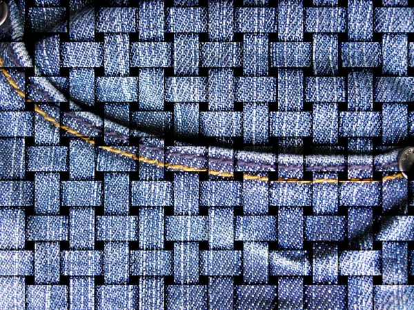 Detalhe do bolso de calça azul com aparamento típico — Fotografia de Stock