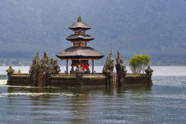 Tempel Bedugul Bratan