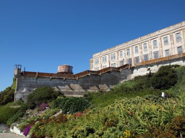 d su kulesi ile mahkumlar bahçeye Batı martısı kilitleniyor