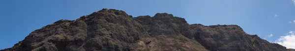 Koolau bergskedjan längs den sydöstra sidan av ön — Stockfoto