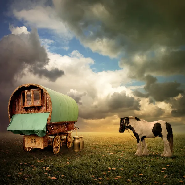 Wóz cygański, karawana — Zdjęcie stockowe