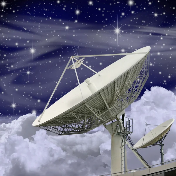 Large Satellite Dish — Stock Photo, Image