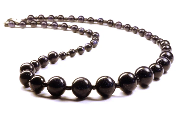 Schöne Perlen aus Aventurin — Stockfoto
