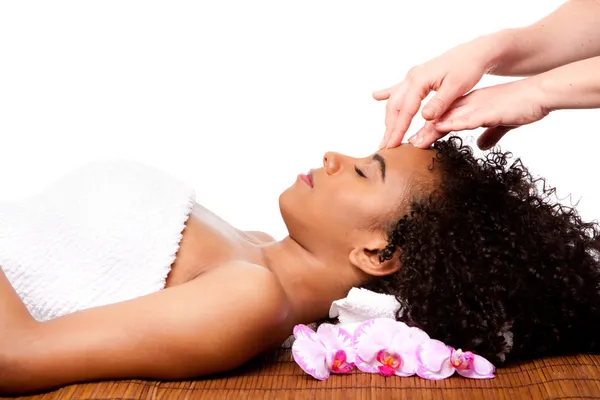 Facial massage in beauty spa Royalty Free Stock Photos