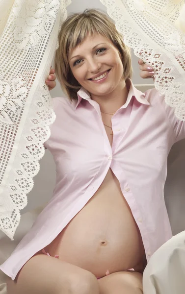 Menina grávida — Fotografia de Stock