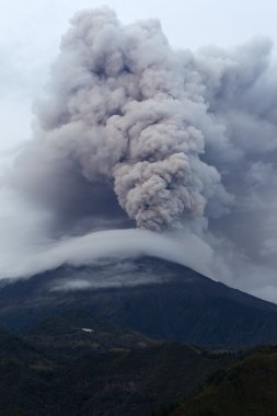 Tungurahua Exploding clipart