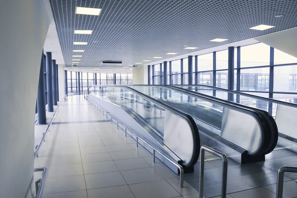 Airport pathway — Stock Photo, Image