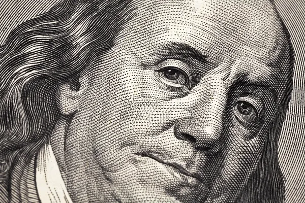 100 달러 지폐에서 벤자민 프랭클린 초상화 — 스톡 사진