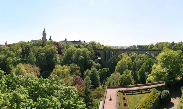 Adolphe bridge, luxembourg city, Lucembursko — Stock fotografie