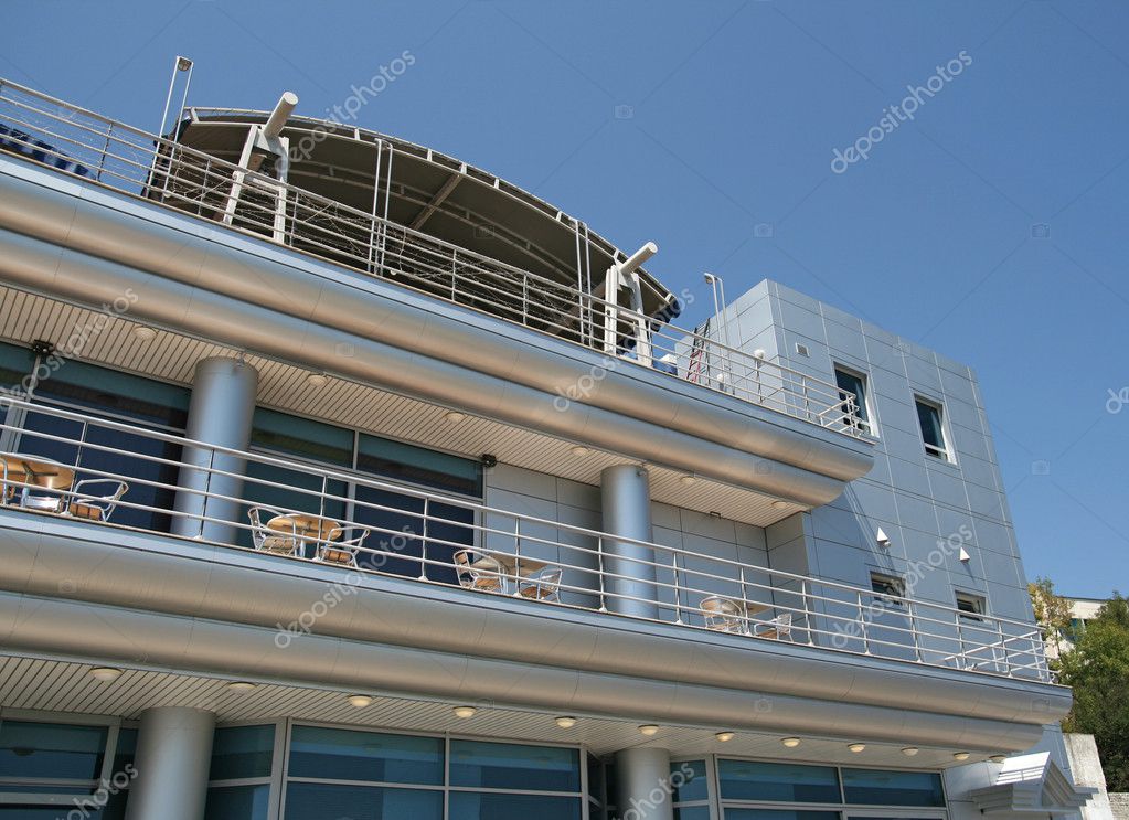 Modern commercial building Stock Photo by ©nimblewit 5626169