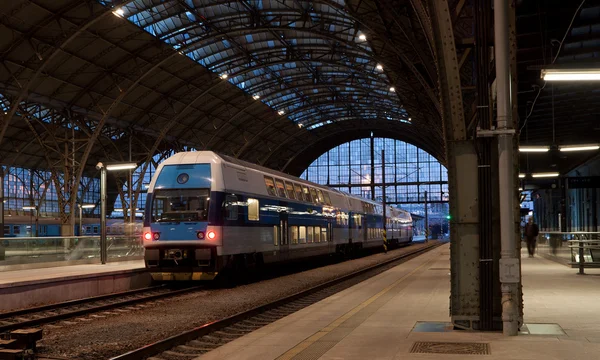 Железнодорожная станция в Праге — стоковое фото
