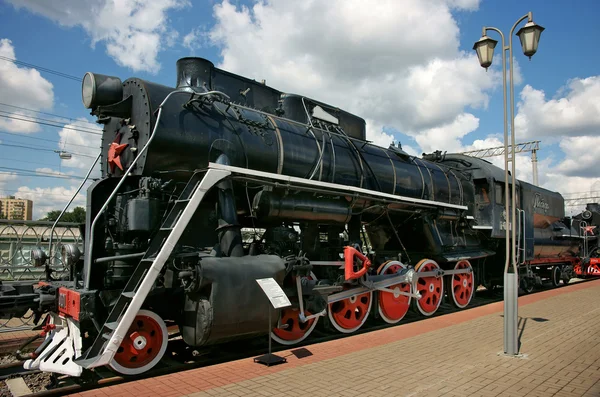 Antiga locomotiva a vapor — Fotografia de Stock