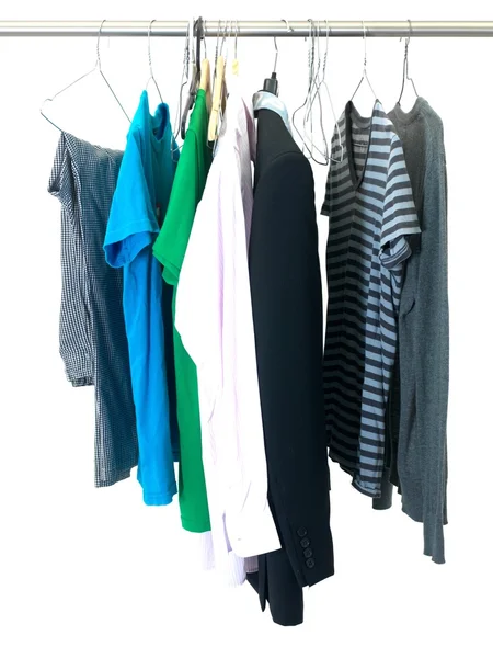 Hangende kledingstukken — Stockfoto
