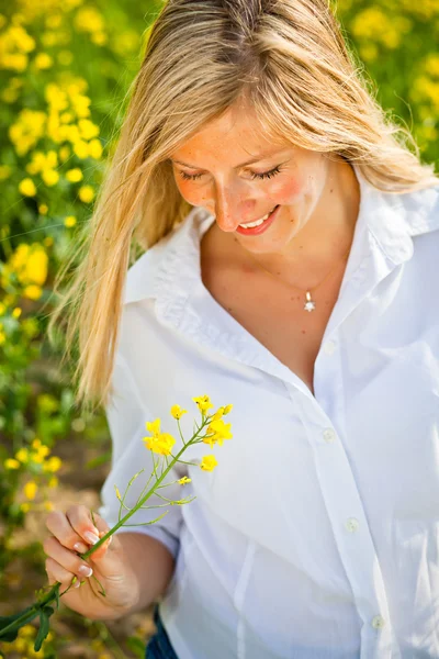 stock image Caucasian woman in spring field