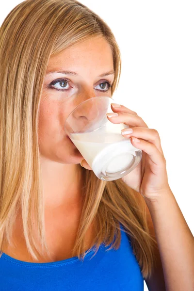 Terhes nő pohár tej elszigetelt fehér — Stock Fotó
