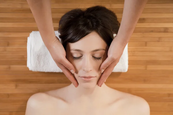 Face massage — Stock Photo, Image
